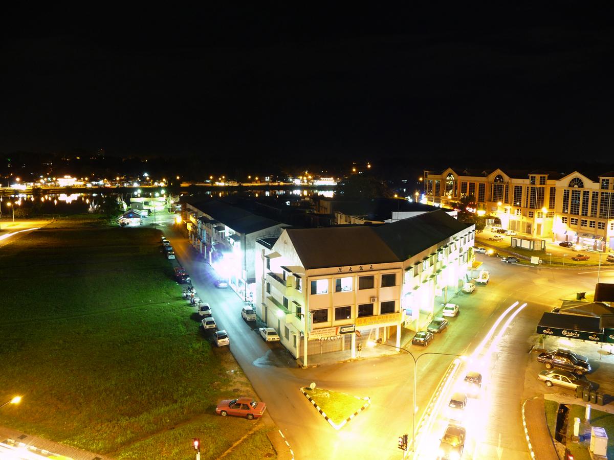 The Limetree Hotel, Kuching Exterior photo